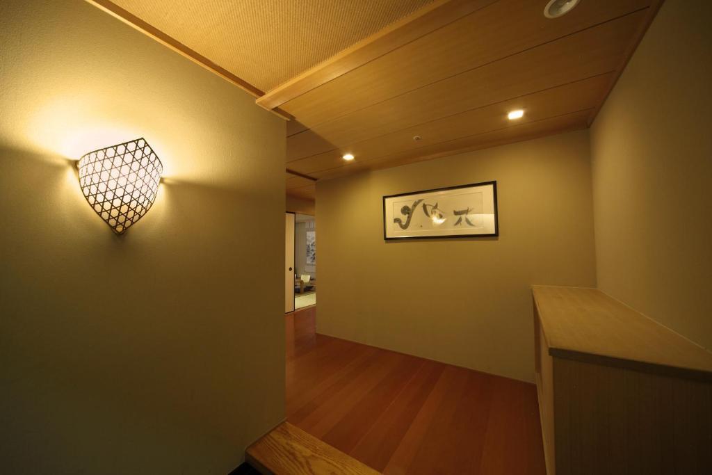 岐阜长良川都酒店 外观 照片 A traditional Japanese house